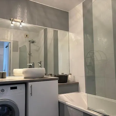 Le Genevois I Grand T3 Apartment
